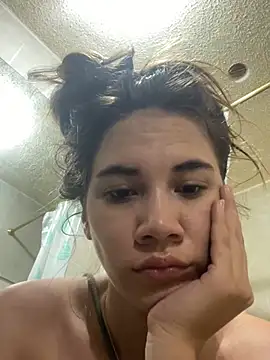 Snapshot of sashaHarding11 chatting on February 2025 10:30:01 PM sashaHarding11 online show from February 2025 10:30:01 PM