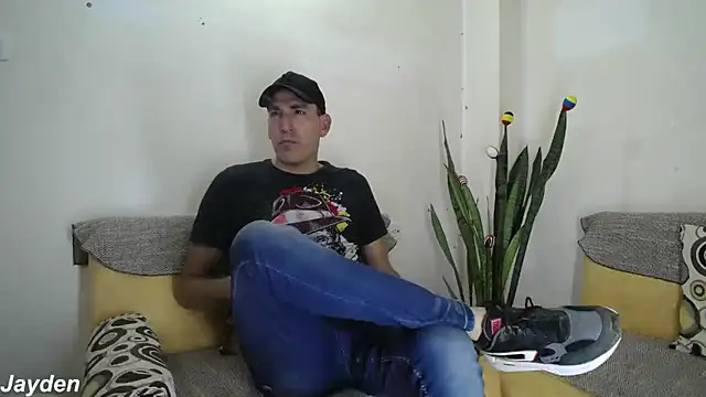 jayydenandjacob online show from November 2025 06:41:04 PM