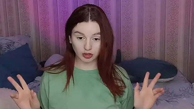 Snapshot of JulthHell chatting on December 2025 10:39:02 PM JulthHell online show from December 2025 10:39:02 PM