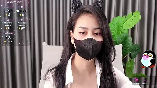 -----Sue----- online show from February 2025 12:30:01 AM