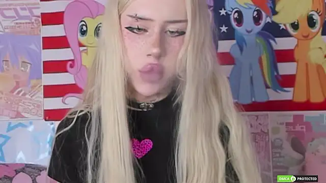 Joy Barker online show from February 2026 01:11:01 PM