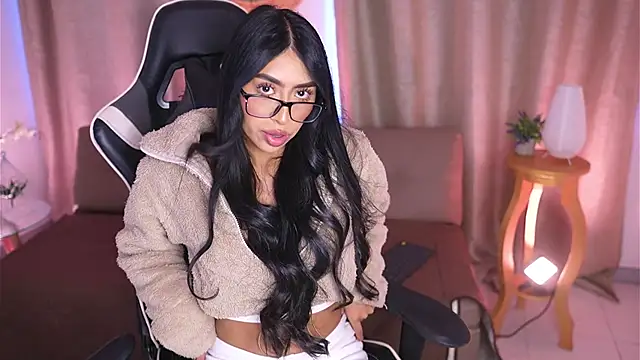 Sara albrecht online show from January 2025 01:07:01 PM