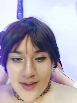 ItsNaiixa online show from February 2025 11:58:02 PM