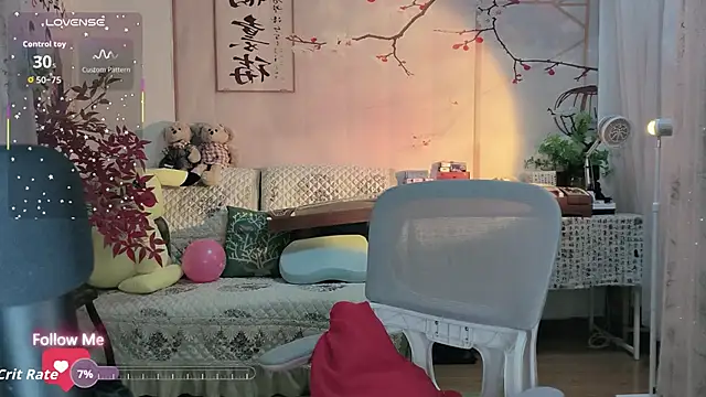 Lisa-s online show from October 2025 01:03:02 AM