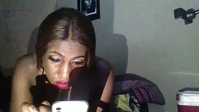 Moorella1 online show from October 2025 06:47:02 PM