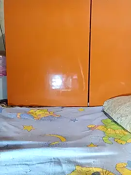 Holly Bette online show from February 2025 04:04:01 AM