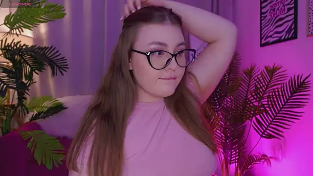 Mia  Peach online show from February 2025 11:59:02 PM