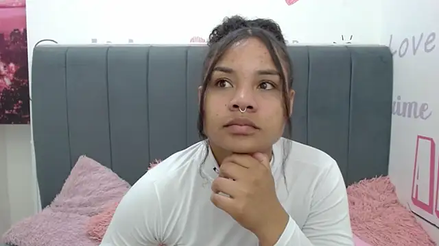 KittyBrookex online show from March 2025 01:56:02 PM