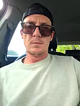 TheSouthernKing online show from September 2025 12:31:02 PM