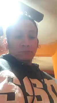 miicheele32 online show from February 2025 05:26:02 PM