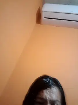 miicheele32 online show from February 2025 07:16:01 AM