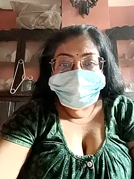 LAVERNIYA  online show from December 2024 06:00:01 AM