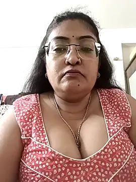 LAVERNIYA  online show from September 2025 10:05:01 AM