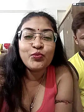 LAVERNIYA  online show from October 2025 02:58:02 PM