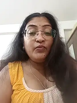 LAVERNIYA  online show from November 2025 07:54:01 AM