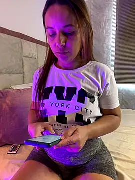 atheneacruize online show from November 2025 02:38:01 PM