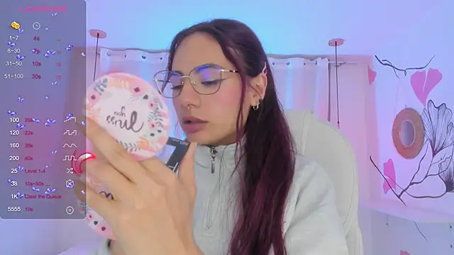 sophiecherry  online show from December 2024 10:26:02 PM