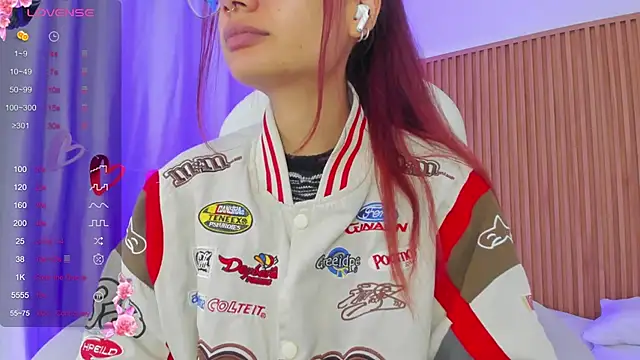 sophiecherry  online show from March 2025 05:44:02 AM