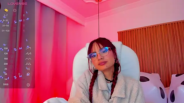 sophiecherry  online show from October 2025 01:46:01 AM