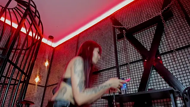 NAILAHARD online show from October 2025 02:28:01 PM