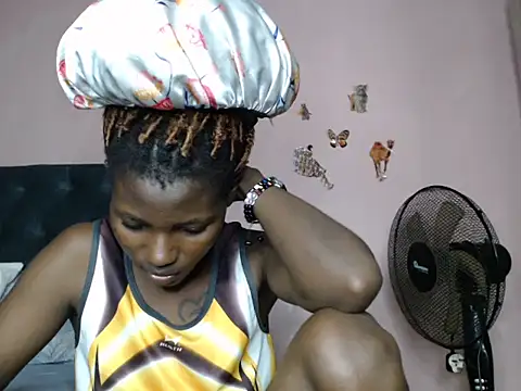 TrishaKalid online show from March 2025 06:52:01 PM