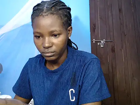 TrishaKalid online show from October 2025 08:12:01 AM