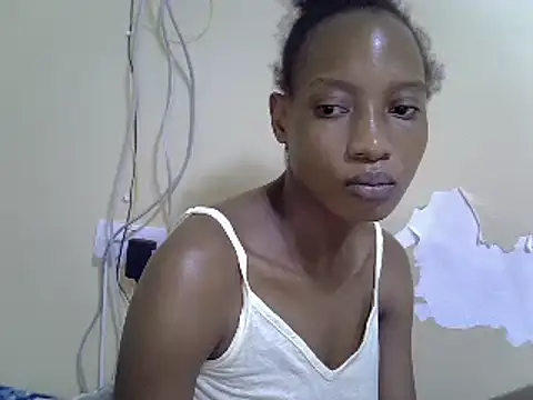 Snapshot of Iam_Rona chatting on January 2025 02:43:02 AM Iam Rona online show from January 2025 02:43:02 AM