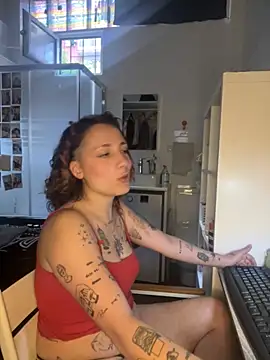 Hawitxui online show from October 2025 09:21:02 AM