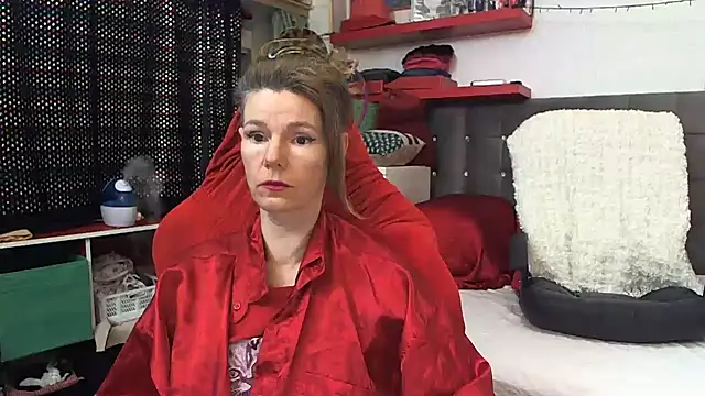 kellyterapy online show from February 2025 10:37:01 PM