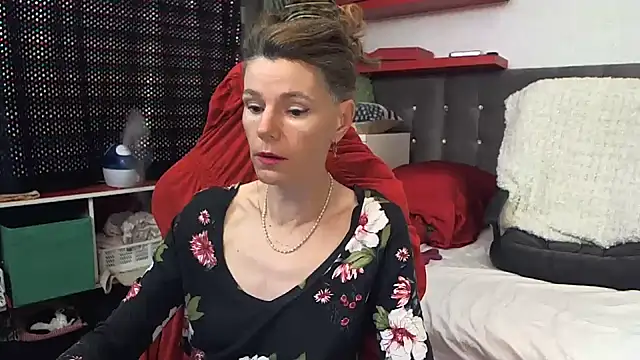 kellyterapy online show from February 2025 12:37:01 AM