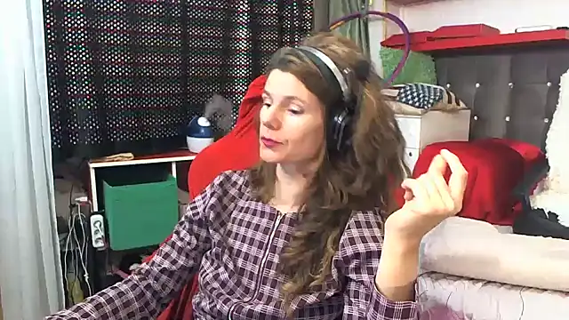 kellyterapy online show from February 2025 03:26:01 AM