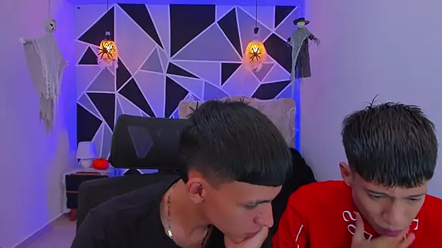 Juan Nd Steven online show from October 2025 04:27:01 AM