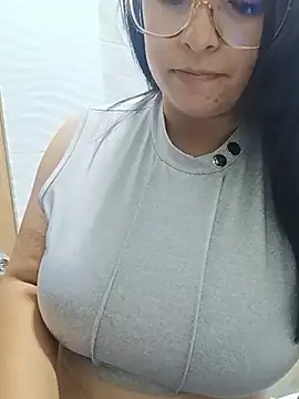  Angelinaandrade  online show from July 2026 01:19:02 AM