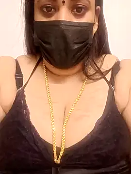 ashikaa r online show from January 2025 08:43:02 PM