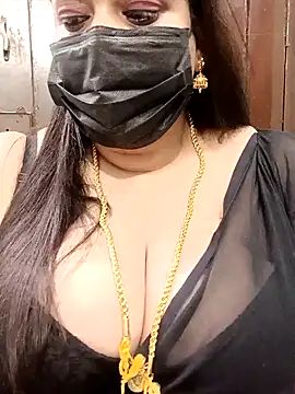 ashikaa r online show from February 2025 01:09:02 PM