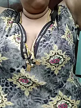 ashikaa r online show from March 2025 09:10:02 PM