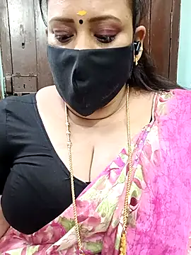 ashikaa r online show from December 2025 05:54:01 PM