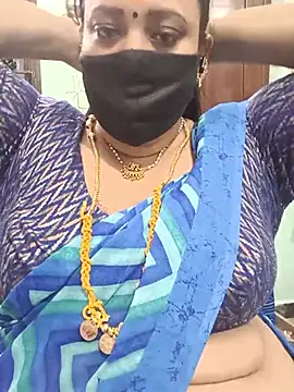 Snapshot of ashikaa_r chatting on July 2026 06:14:02 PM ashikaa r online show from July 2026 06:14:02 PM