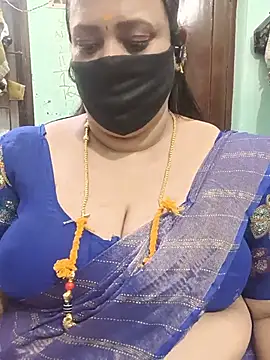 Snapshot of ashikaa_r chatting on July 2026 01:47:02 PM ashikaa r online show from July 2026 01:47:02 PM