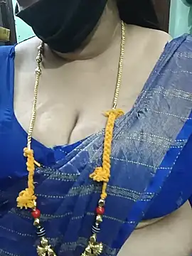 Snapshot of ashikaa_r chatting on August 2026 06:29:02 PM ashikaa r online show from August 2026 06:29:02 PM