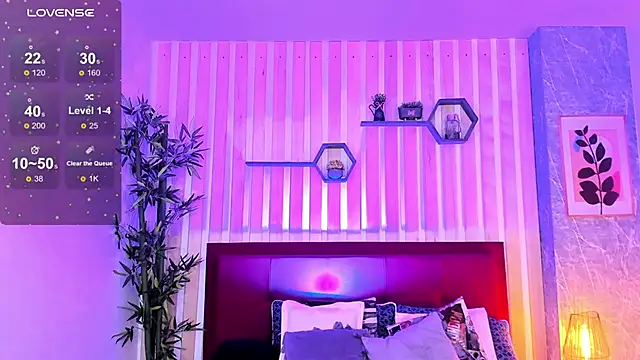 Snapshot of miah_connor chatting on January 2025 12:28:02 PM miah connor online show from January 2025 12:28:02 PM