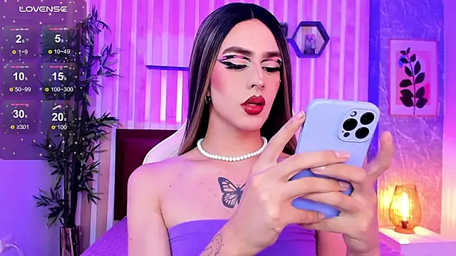 Snapshot of miah_connor chatting on February 2025 04:15:01 AM miah connor online show from February 2025 04:15:01 AM