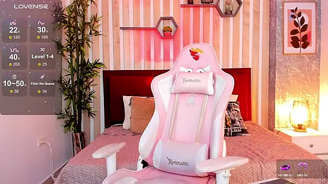 Snapshot of miah_connor chatting on February 2025 02:37:01 AM miah connor online show from February 2025 02:37:01 AM