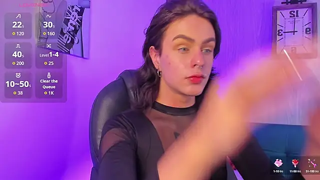 Snapshot of miah_connor chatting on September 2025 08:01:01 PM miah connor online show from September 2025 08:01:01 PM