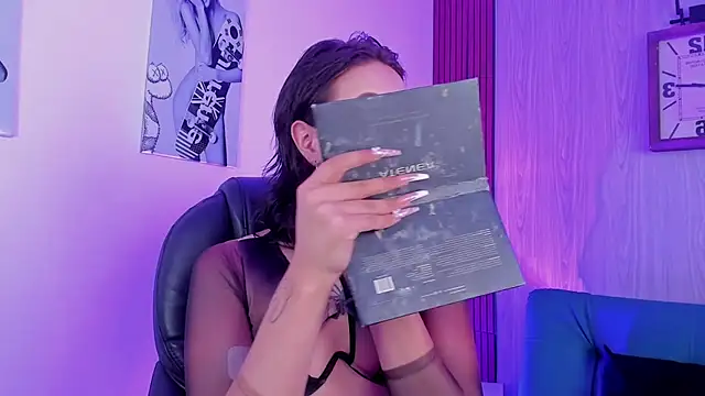 Snapshot of miah_connor chatting on October 2025 07:44:02 PM miah connor online show from October 2025 07:44:02 PM