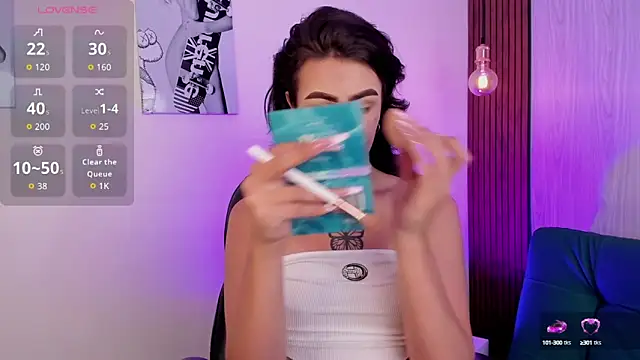 Snapshot of miah_connor chatting on October 2025 08:40:02 PM miah connor online show from October 2025 08:40:02 PM