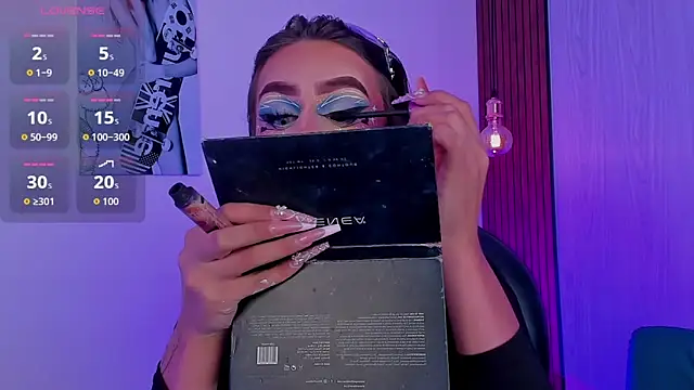 Snapshot of miah_connor chatting on October 2025 08:33:02 PM miah connor online show from October 2025 08:33:02 PM