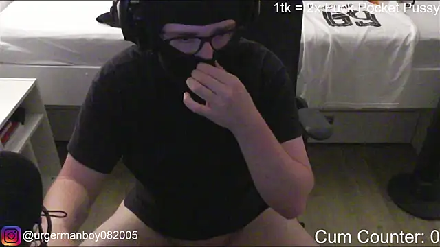 Snapshot of HornyTeenBoy64 chatting on July 2026 02:54:01 PM HornyTeenBoy64 online show from July 2026 02:54:01 PM