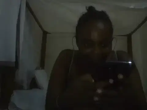 Snapshot of mummie_Nasty254 chatting on February 2025 07:05:02 PM mummie Nasty254 online show from February 2025 07:05:02 PM