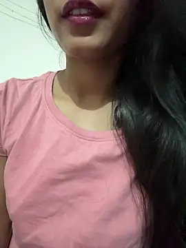 Hot Goldengirl online show from May 2026 11:18:01 AM